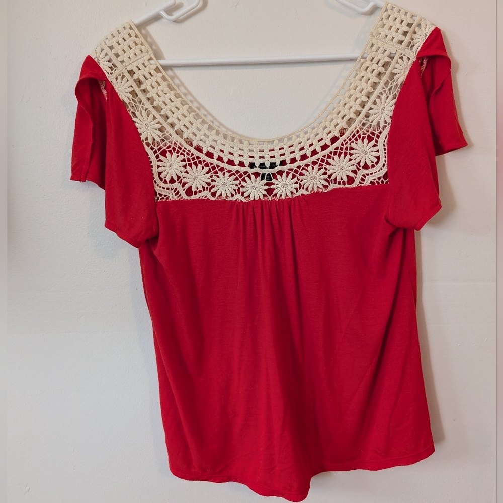 3‎ For $12 Clearance American Eagle Top